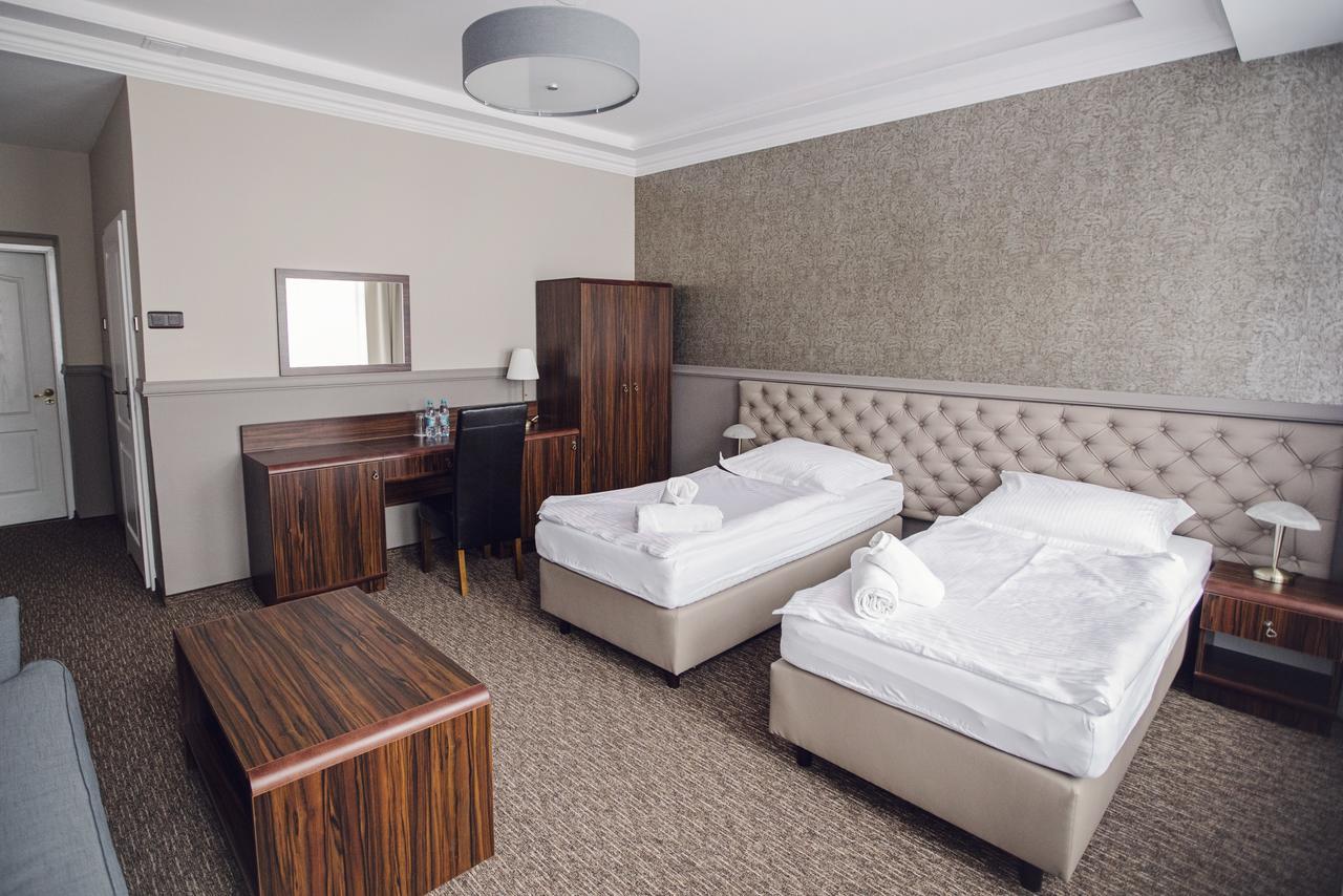 Bristol Residence Бытом Экстерьер фото