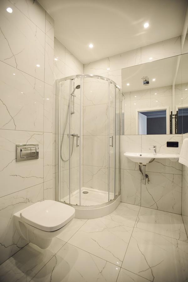 Bristol Residence Бытом Экстерьер фото