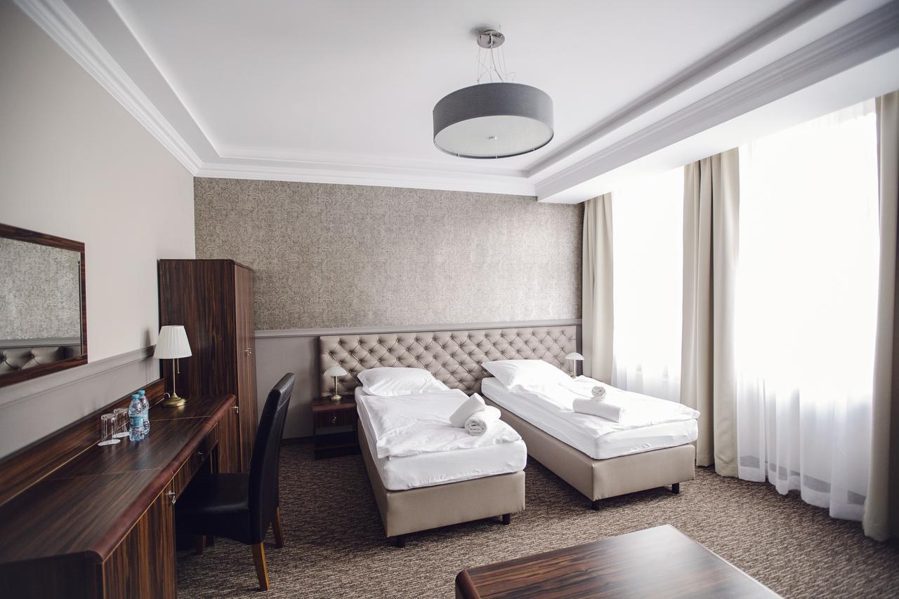 Bristol Residence Бытом Экстерьер фото
