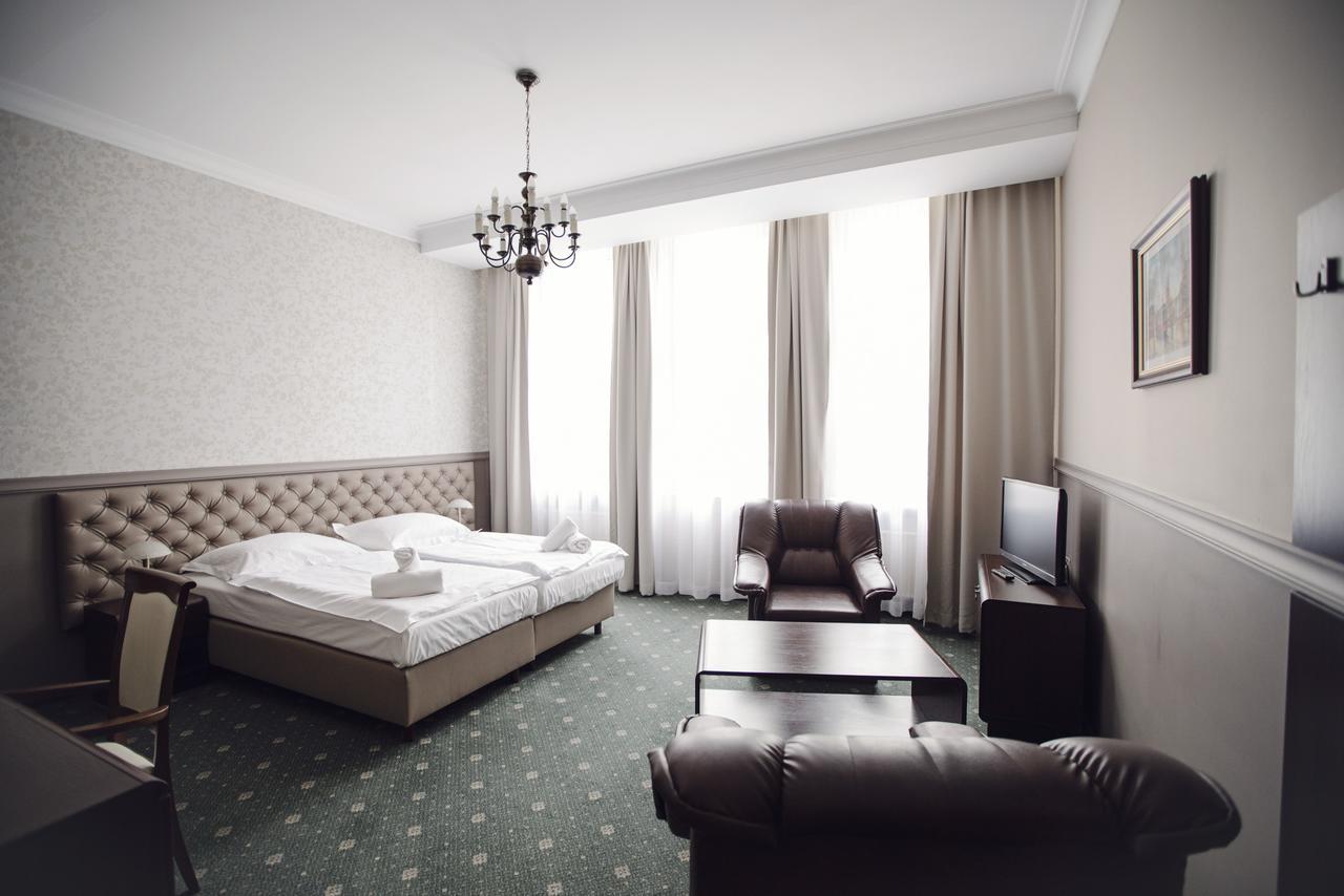 Bristol Residence Бытом Экстерьер фото