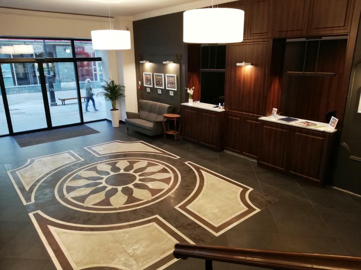 Bristol Residence Бытом Экстерьер фото